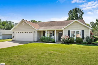 420 Lily Pond Lane, Taylors, SC 29687 - Photo 2