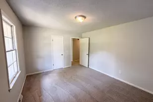 404 W Yellow Wood Dr, Simpsonville, SC 29680 - Photo 12