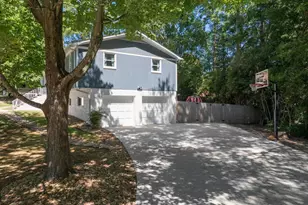 1 Rosewood Dr, Greenville, SC 29607 - Photo 4