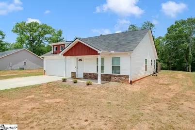 790 N Trade Avenue, Landrum, SC 29356 - Photo 16