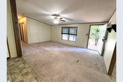 38 Raisinwood Drive, Simpsonville, SC 29681 - Photo 10
