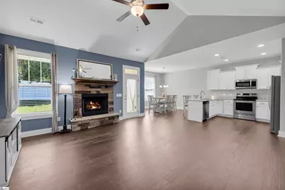 1005 Anglian Place, Simpsonville, SC 29681 - Photo 6