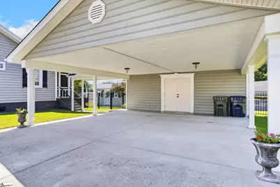 301 Carolina Ave Avenue, Greer, SC 29650 - Photo 4
