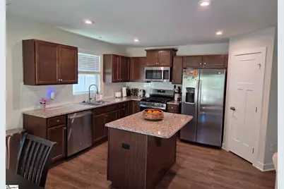 705 John Anderson Drive, Reidville, SC 29388 - Photo 6
