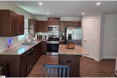 705 John Anderson Drive, Reidville, SC 29388 - Photo 8