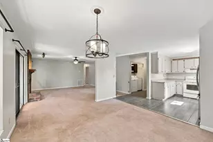 216 N Celestial Dr, Greer, SC 29651 - Photo 8