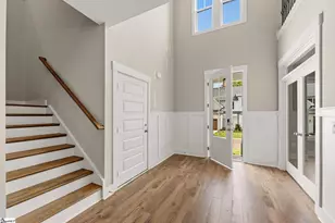 318 Breakwater Ln, Seneca, SC 29678 - Photo 2