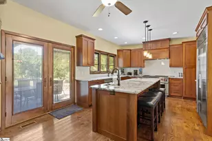 19 Crown Ridge Rd, Travelers Rest, SC 29690 - Photo 6