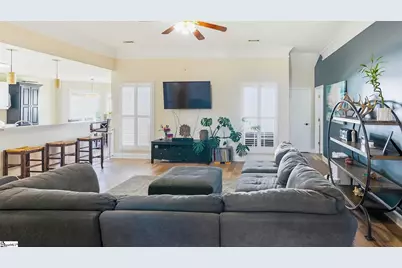 145 Lauren Wood Circle, Taylors, SC 29687 - Photo 6