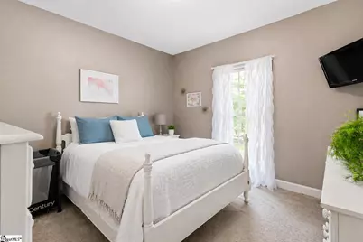 317 Green Oaks Rd, Greenwood, SC 29649 - Photo 10