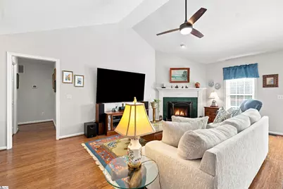 109 Ridge Pointe, Greenwood, SC 29649 - Photo 6