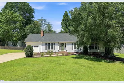 109 Stonehenge Court, Taylors, SC 29687 - Photo 1