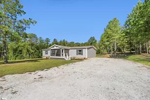 242 Mattie Campbell Rd, Honea Path, SC 29654 - Photo 2