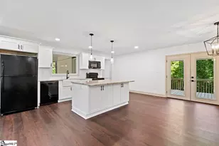 407 Beechwood Cir, Greenwood, SC 29646 - Photo 6