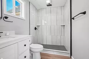 35 Henry St, Greenville, SC 29605 - Photo 34
