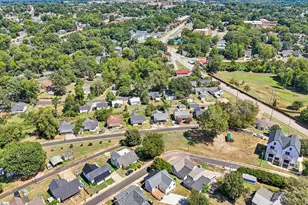 35 Henry St, Greenville, SC 29605 - Photo 42