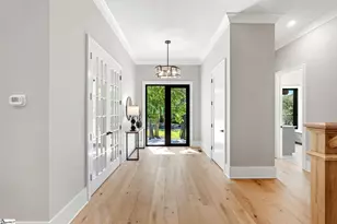 38 Rockwood Dr, Greenville, SC 29605 - Photo 8