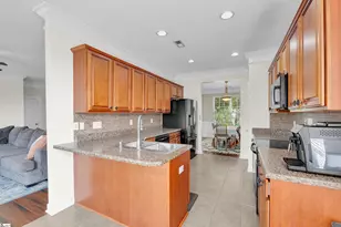 1010 Blythwood Dr, Piedmont, SC 29673 - Photo 8