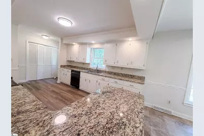 705 Strange Road, Taylors, SC 29687 - Photo 8
