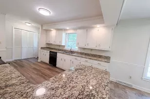 705 Strange Rd, Taylors, SC 29687 - Photo 8