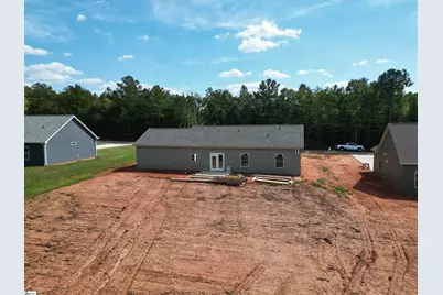 530 Hellams Road, Gray Court, SC 29645 - Photo 14