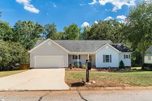 113 Brooke Lee Cir, Taylors, SC 29687 - Photo 1