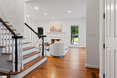 8 Sneed Drive, Taylors, SC 29687 - Photo 2