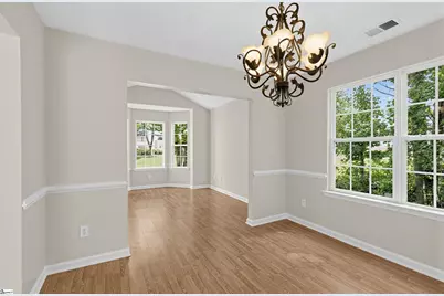6 Stapleford Park, Greenville, SC 29607 - Photo 2