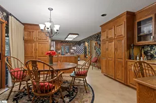 1228 Shadowood Dr, Spartanburg, SC 29301 - Photo 14