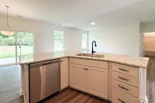 620 Whittier St, Greenville, SC 29605 - Photo 6