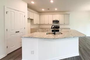620 Whittier St, Greenville, SC 29605 - Photo 4