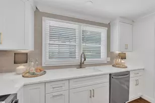 13 Pleasant Ridge Ave, Greenville, SC 29605 - Photo 26