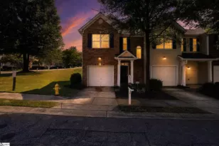 401 Woodbark Ct, Mauldin, SC 29662 - Photo 1