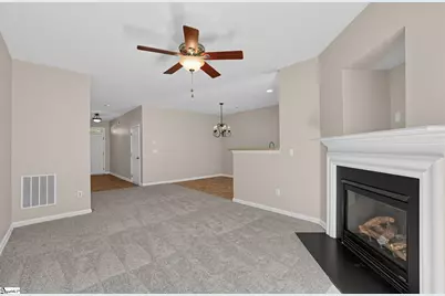 401 Woodbark Court, Mauldin, SC 29662 - Photo 4