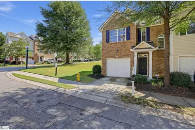 401 Woodbark Court, Mauldin, SC 29662 - Photo 2
