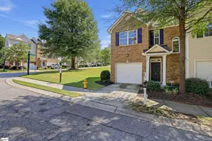 401 Woodbark Ct, Mauldin, SC 29662 - Photo 2
