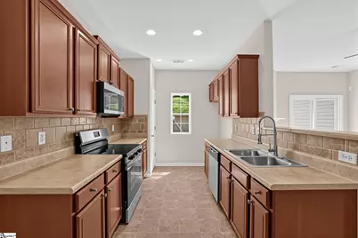 401 Woodbark Court, Mauldin, SC 29662 - Photo 8