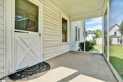 526 Perry Avenue, Greenville, SC 29611 - Photo 8