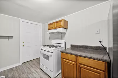 204 Hunters Court, Laurens, SC 29360 - Photo 6