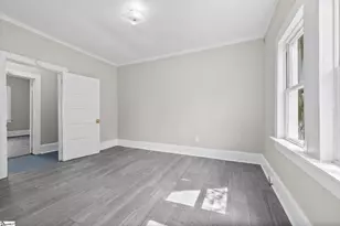 204 Hunters Ct, Laurens, SC 29360 - Photo 10