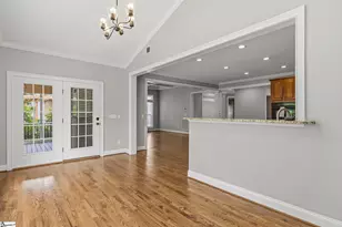 209 Hartwick Ln, Fountain Inn, SC 29644 - Photo 10