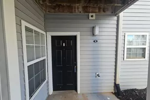 182 University Village Dr, Central, SC 29630 - Photo 2