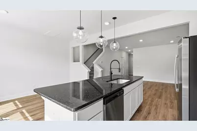 44 Shoemaker Road, Greenville, SC 29617 - Photo 6