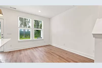 609 E Norvell Court, Spartanburg, SC 29307 - Photo 10