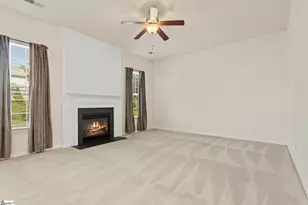 567 Shoreline Blvd, Boiling Springs, SC 29316 - Photo 6