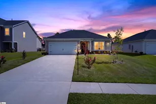 131 Southern Magnolia Ln, Laurens, SC 29360 - Photo 2