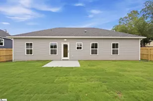 102 9th St, Greenville, SC 29611 - Photo 8