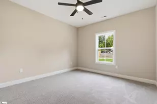 102 9th St, Greenville, SC 29611 - Photo 32