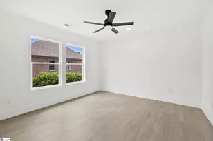 421 Ambiance Ct, Spartanburg, SC 29301 - Photo 16