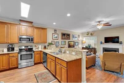 205 Shady Grove Drive, Simpsonville, SC 29681 - Photo 4